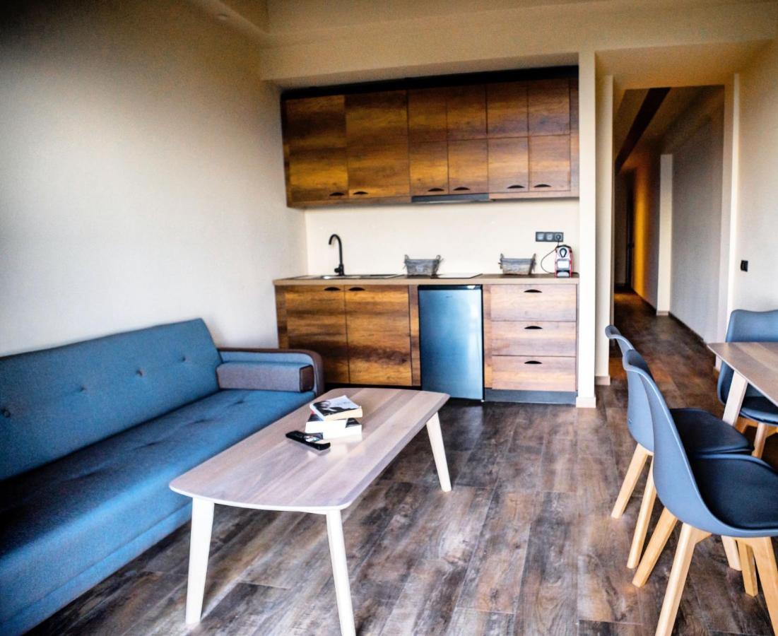 Seven Keys Luxury Suites Αχίλλειο Εξωτερικό φωτογραφία